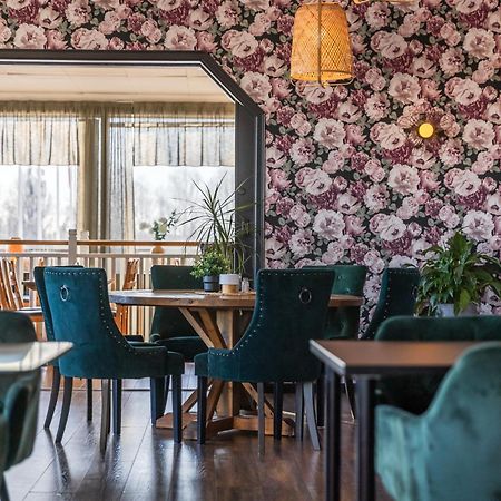 מורה Hotell Kung Goesta By First מראה חיצוני תמונה