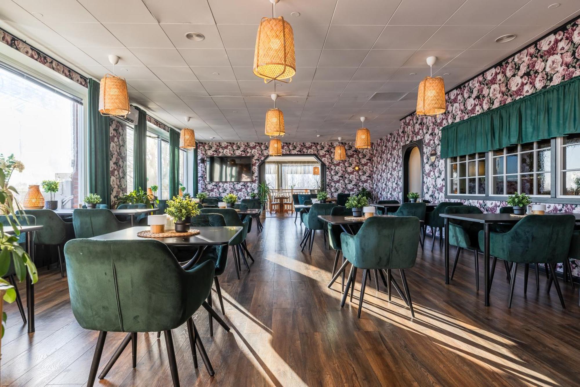 מורה Hotell Kung Goesta By First מראה חיצוני תמונה