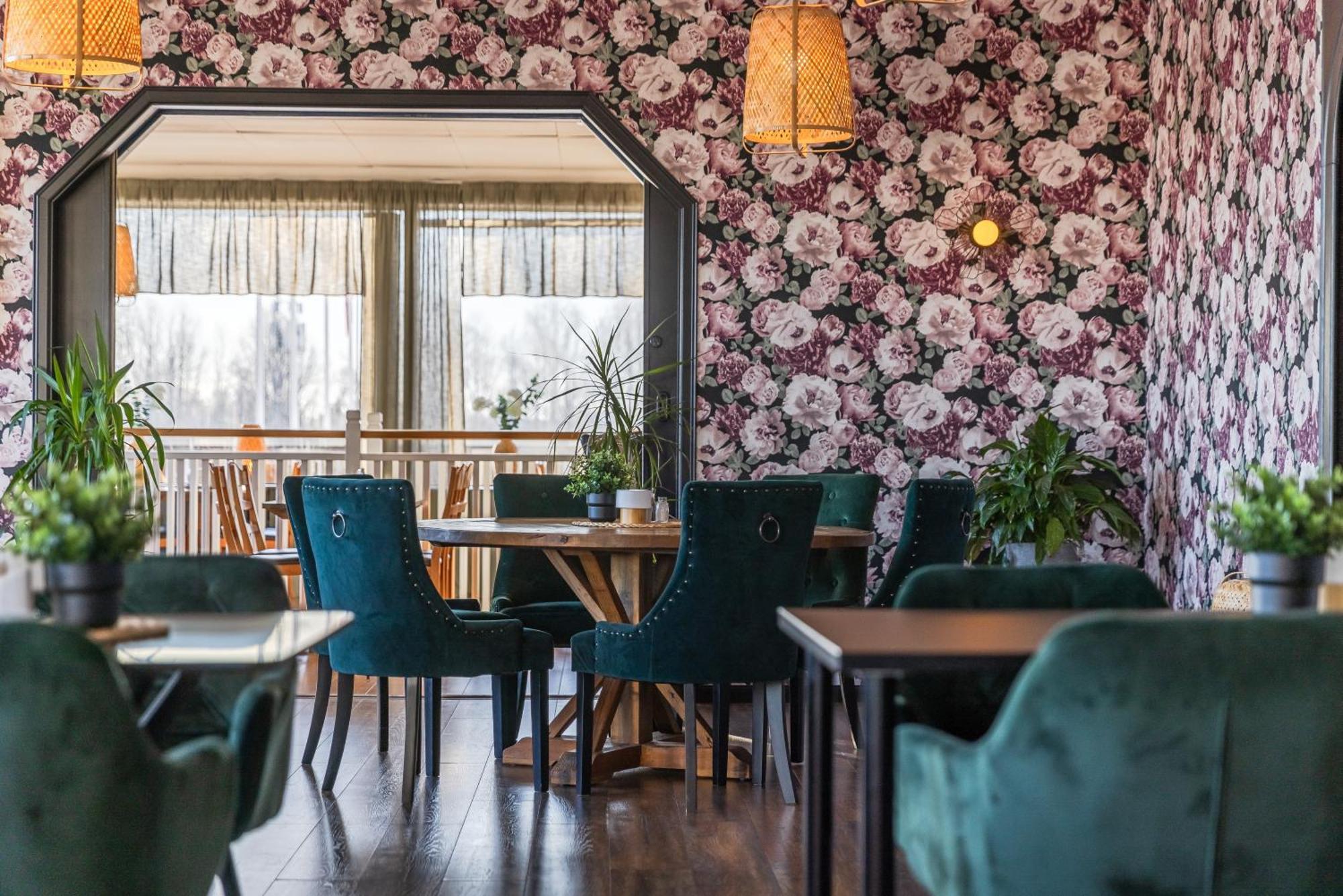 מורה Hotell Kung Goesta By First מראה חיצוני תמונה