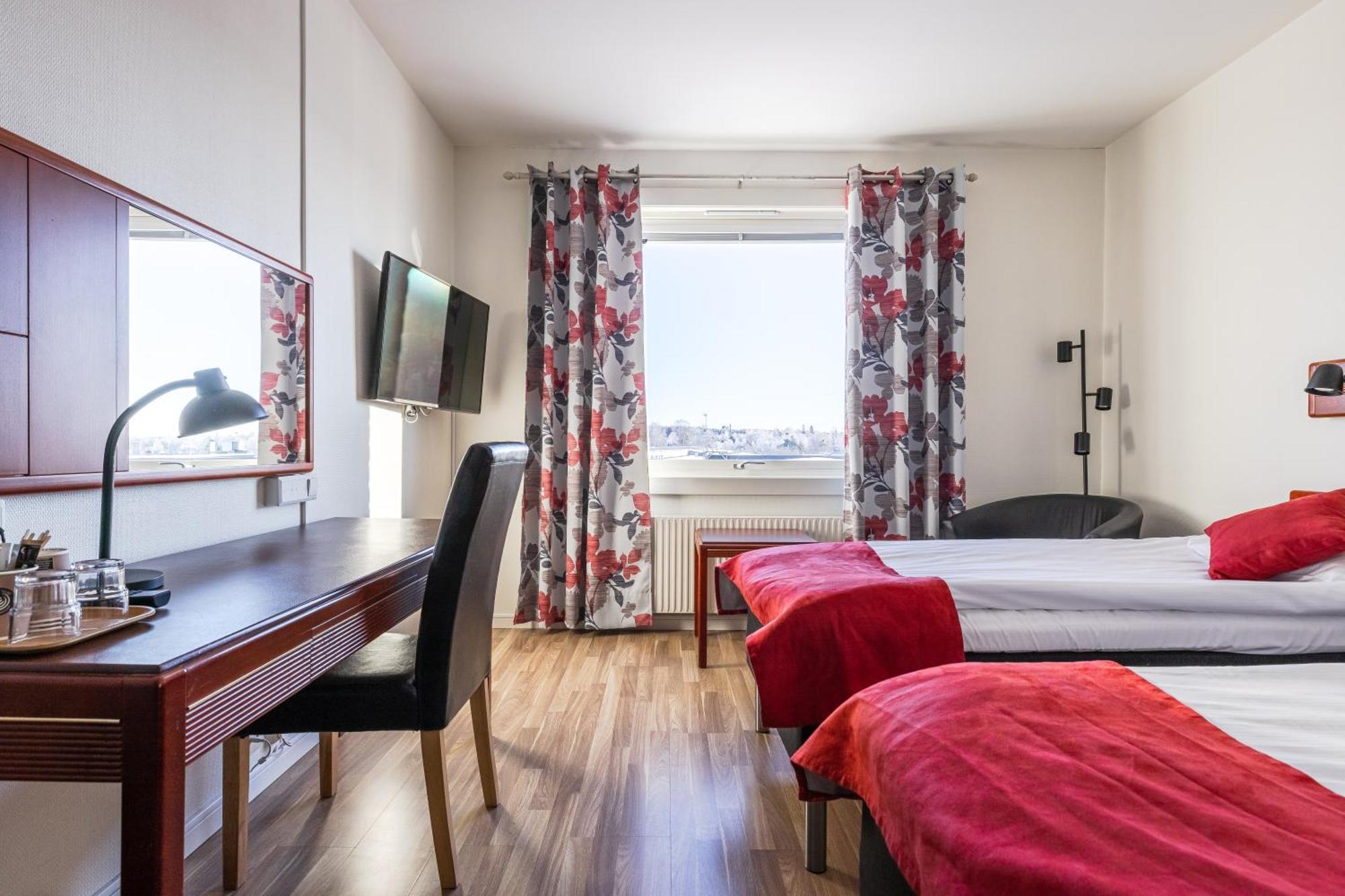 מורה Hotell Kung Goesta By First מראה חיצוני תמונה