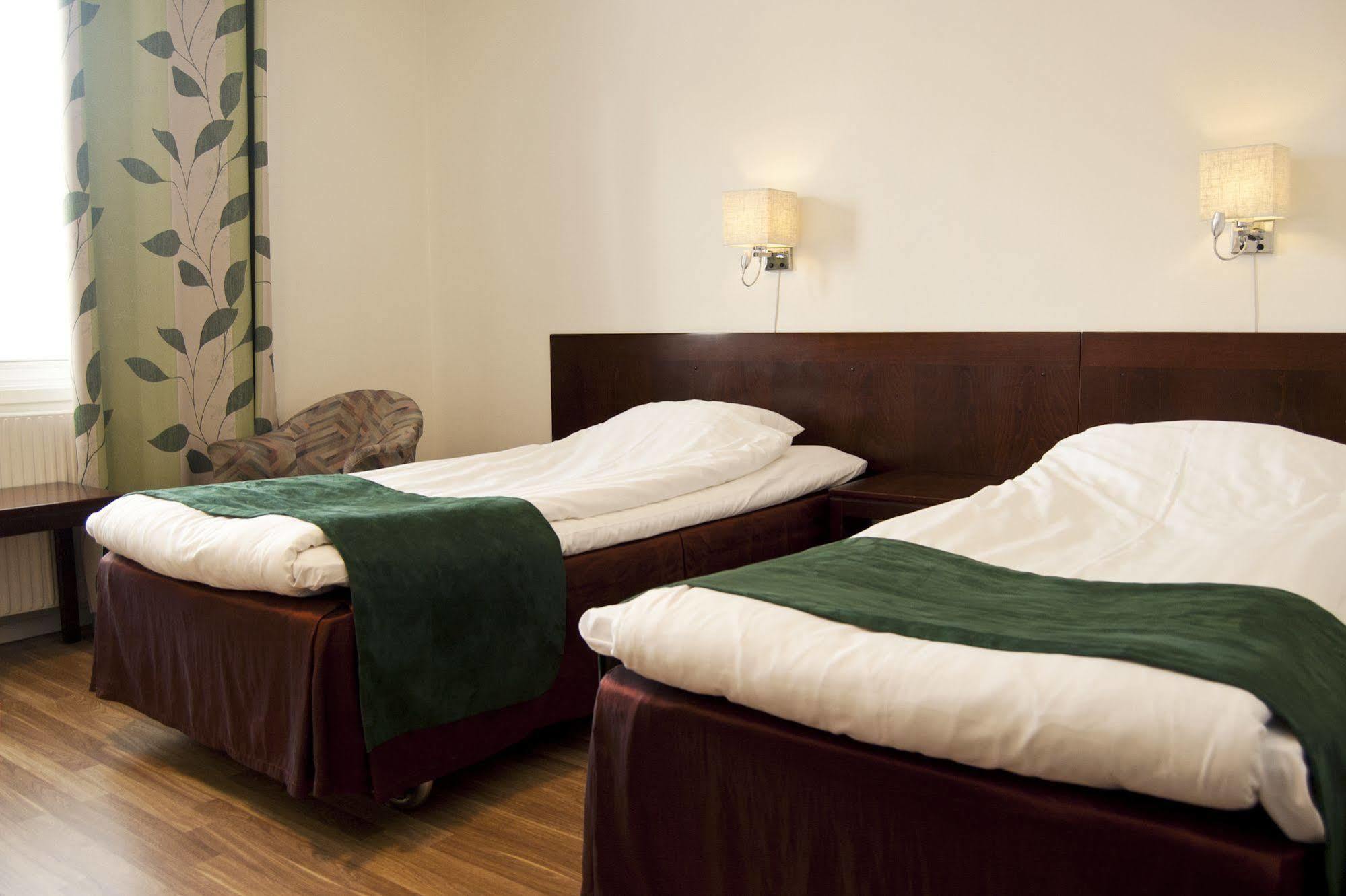 מורה Hotell Kung Goesta By First מראה חיצוני תמונה