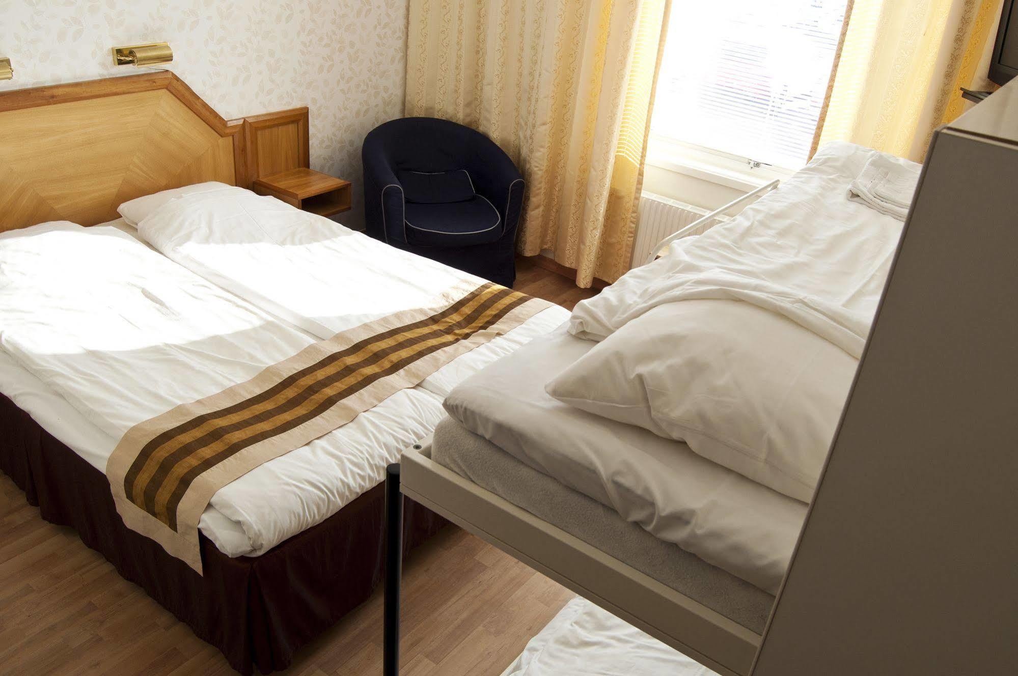 מורה Hotell Kung Goesta By First מראה חיצוני תמונה
