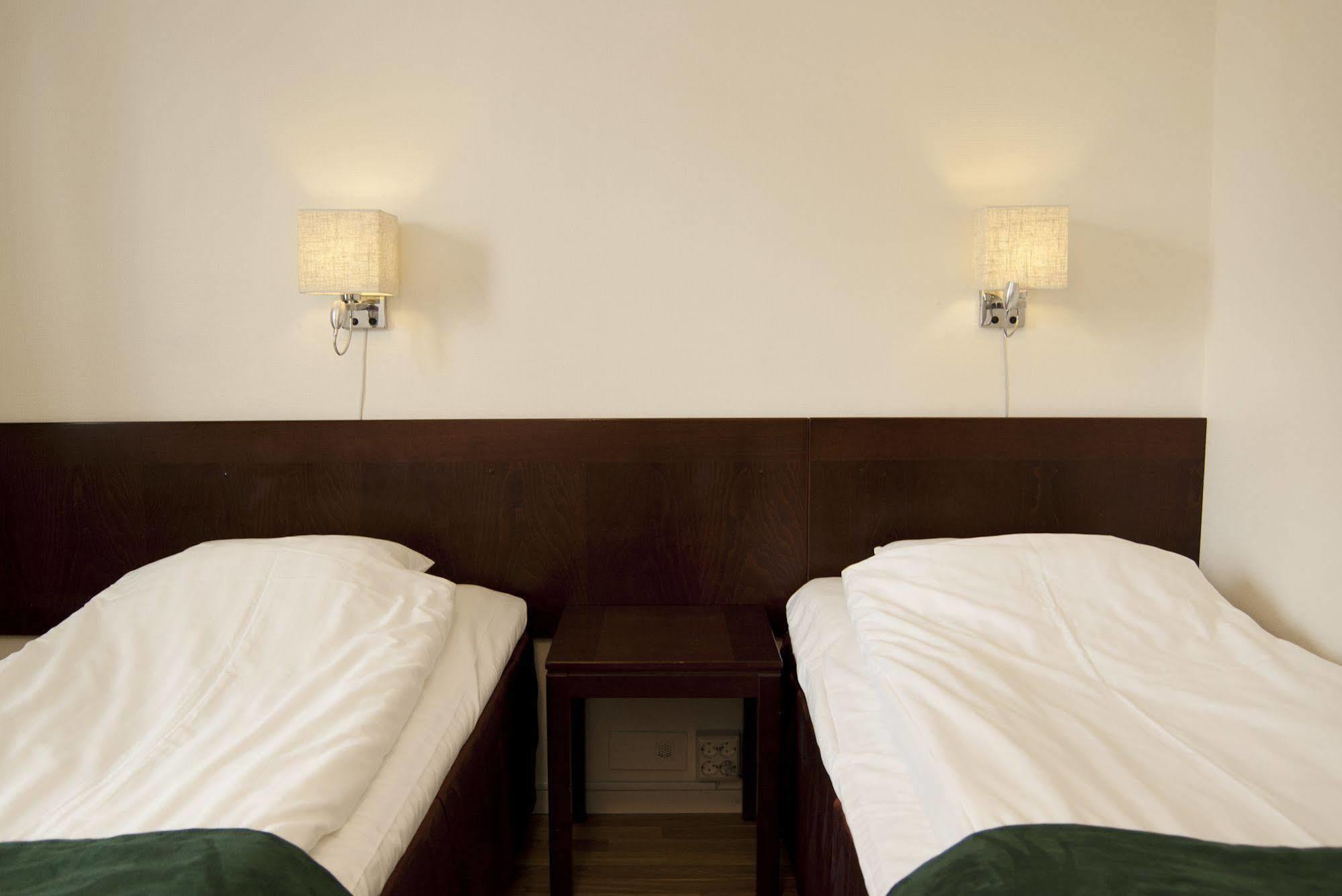 מורה Hotell Kung Goesta By First מראה חיצוני תמונה