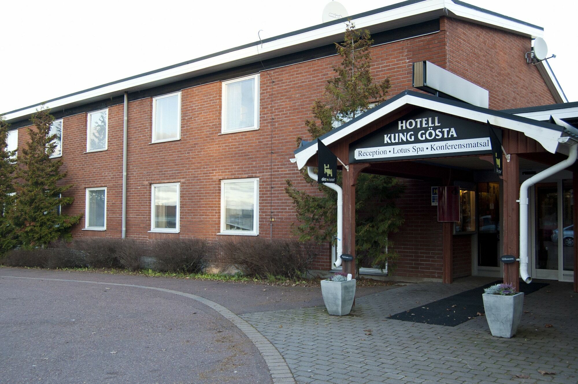 מורה Hotell Kung Goesta By First מראה חיצוני תמונה